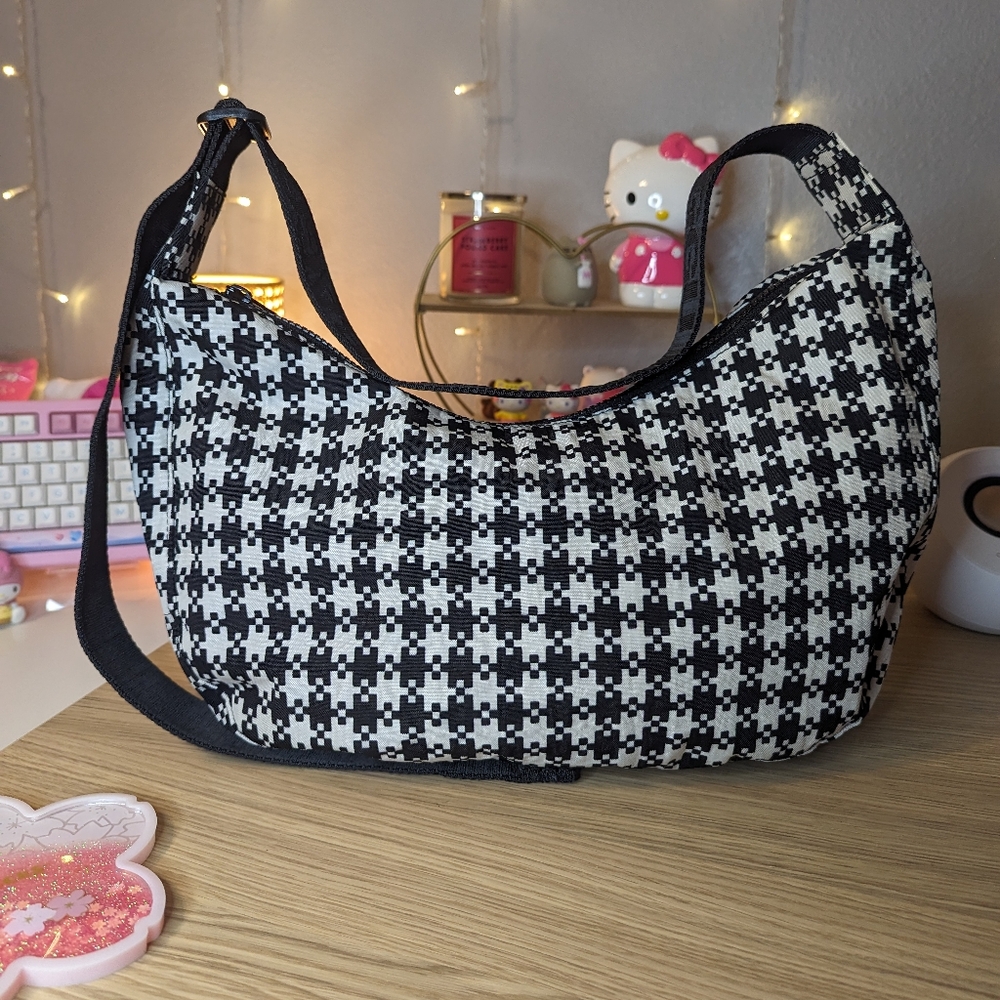 Baggu B&W Pixel Gingham Medium Crescent